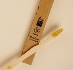 Бамбукова зубна щітка - для дорослих.  Екологічно чиста з мякою щетиною.