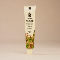 Травяная зубная паста (без парабенов, фтора, SLS и SLES) 50 г