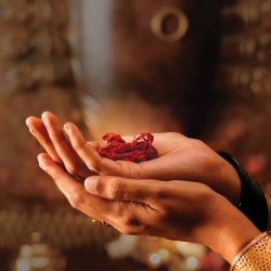 Деви Абхая Сутра. Рассеивает страхи. Помогает в осуществлении амбиций.