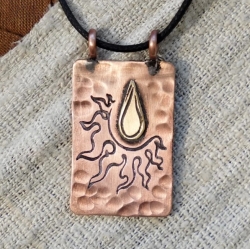 Медный кулон Surya 