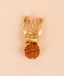 Кулон Рудракша из серебра 925 пробы.