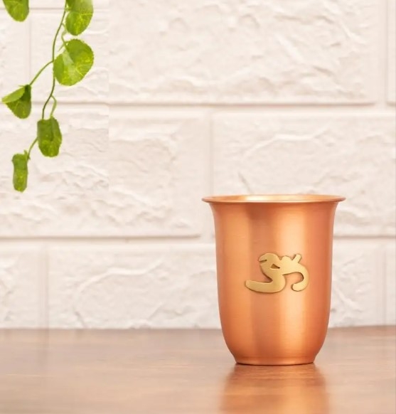 Матовий мідний келих з латунним АУМом, 200 мл